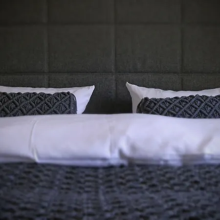 Seehotel Ketsch 4* Σβέτζινγκεν