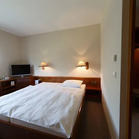 Seehotel Ketsch 4* Schwetzingen