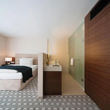 Hotel Seehotel Ketsch Schwetzingen